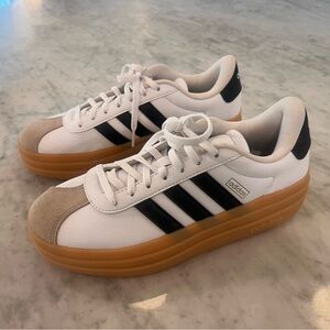NWOT- adidas White, Black & Gum Platform Sneakers, size 7